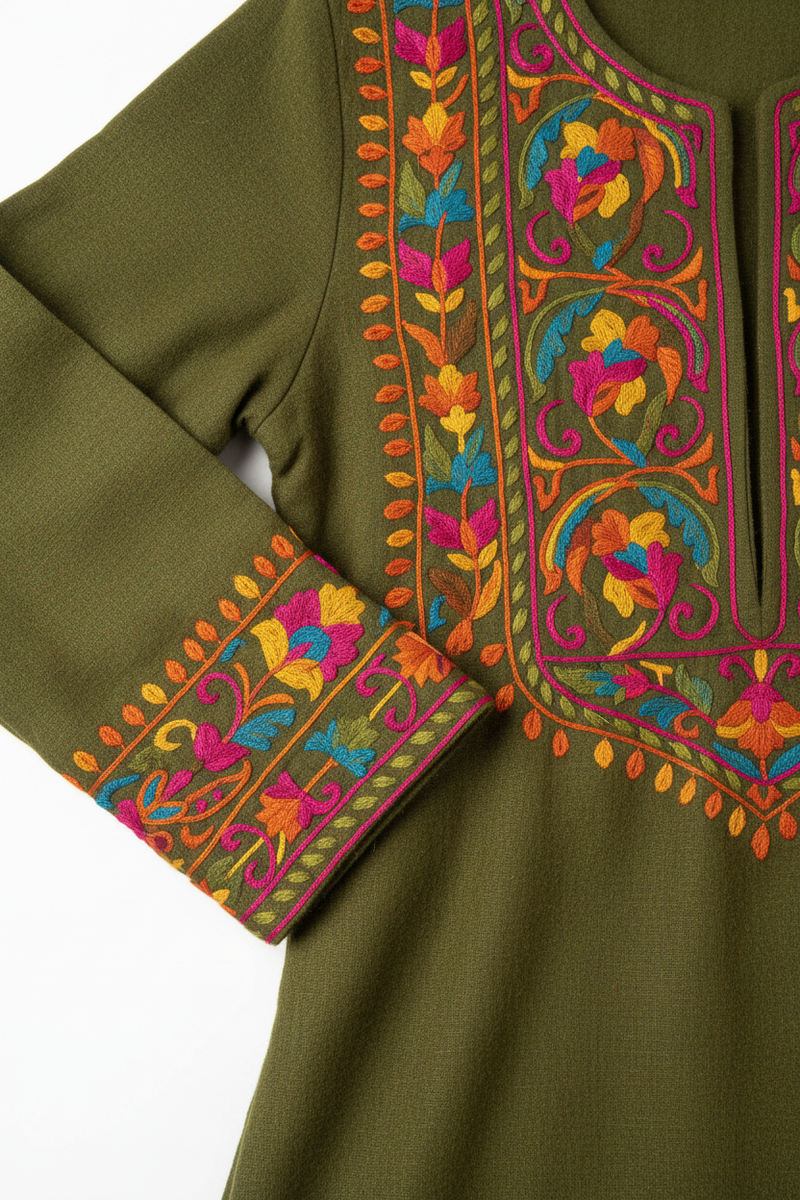 Olive Kashmiri Embroidered Woollen Kurta embroidery detail